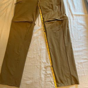 Patagonia Quandary Men’s Convertible Khaki Hiking Pants